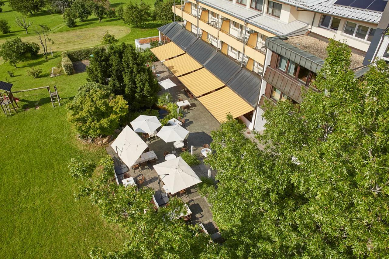 Badhotel Restaurant Stauferland Bad Boll Exterior photo